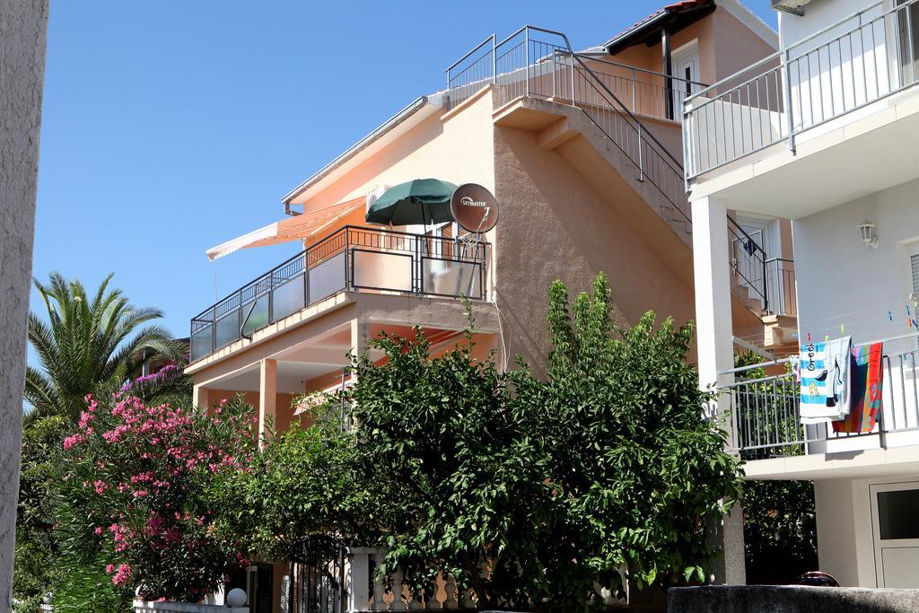 Apartments Jasmin Trogir Exterior foto