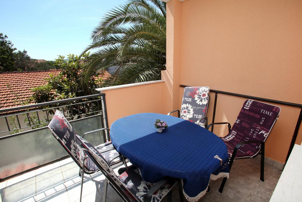 Apartments Jasmin Trogir Exterior foto